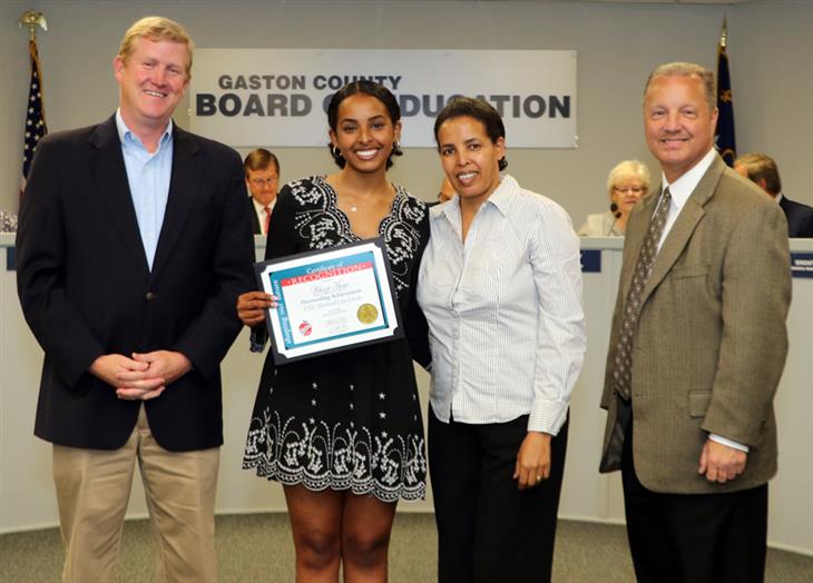 Board recognizes students for achievements